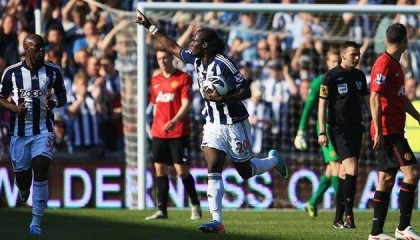  曼联新帅战术见效，防守反击战术客场逼平强敌