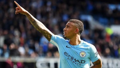  斑马军团火力全开，尤文四球大胜恩波利展统治力