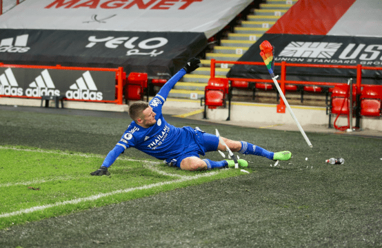  阿森纳定位球战术升级，角球配合打入制胜绝杀球