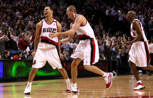  艾顿护框改变战局走向，开拓者凭借防守逆袭击败马刺